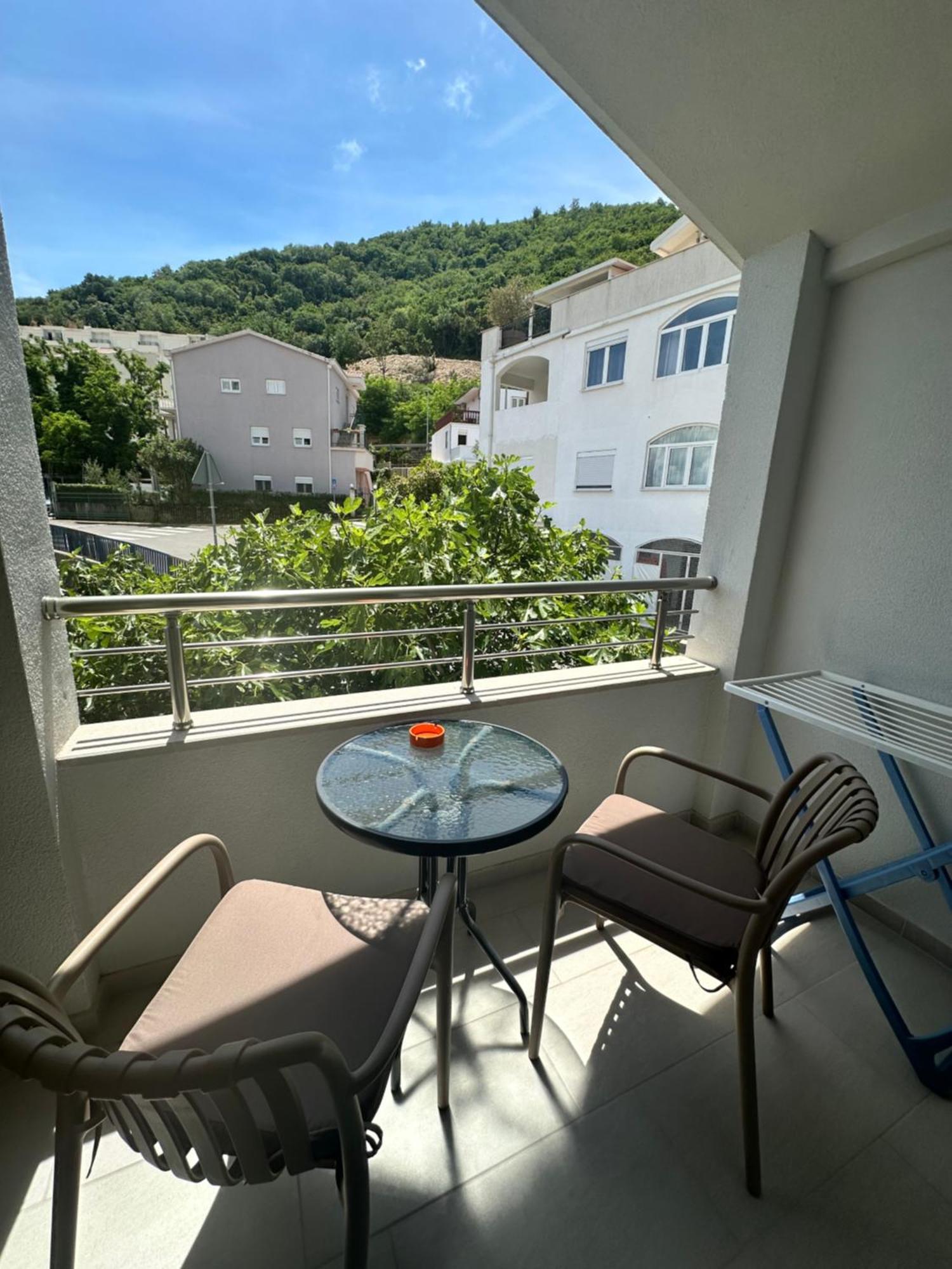 Apartments Manojlovic Budva Exterior foto